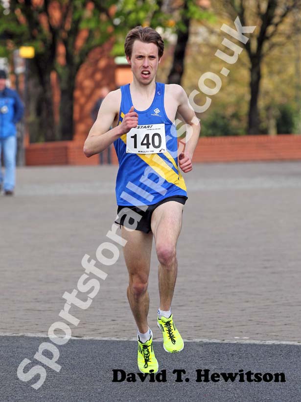 Carl Smith (Leeds City), Terry O'Gara Memorial Road Race organised by Wallsend Harriers and AC race.